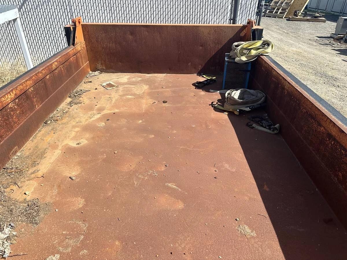 Used Henderson Chief Dump Bed. 8x11" -- Delivery Possible -- Carson City,NV.