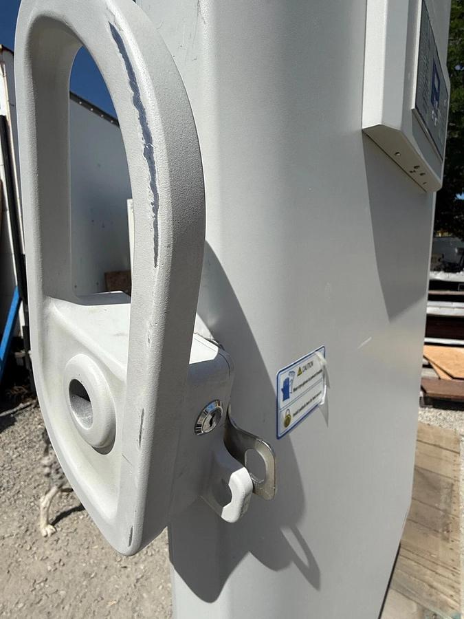 Used NuAire Blizzard -86c Ultra-Low 728 Litre Freezer - Carson City, NV