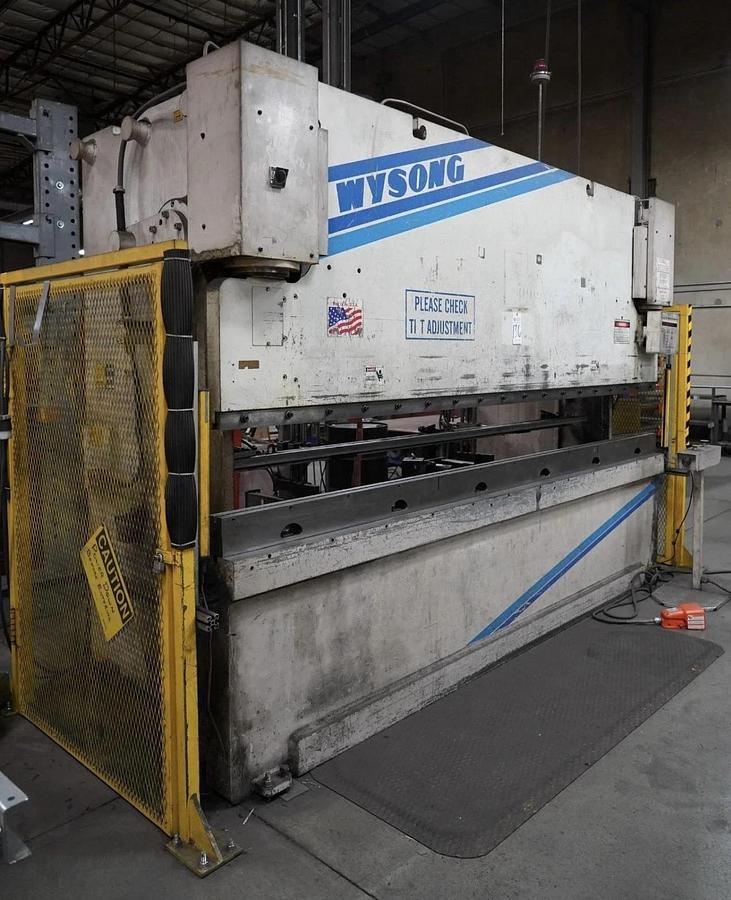 Used 2002 Wysong 175-ton Hydraulic 12’ CNC Press brake