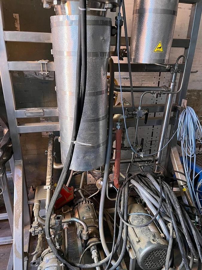 Used Apeks Bambino 2000psi CO₂ Botanical Oil Extraction System w/PDC compressor- NV