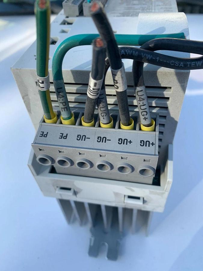 Used Lenze 8.0 amp vfd (Part # ECSEA008C4B)