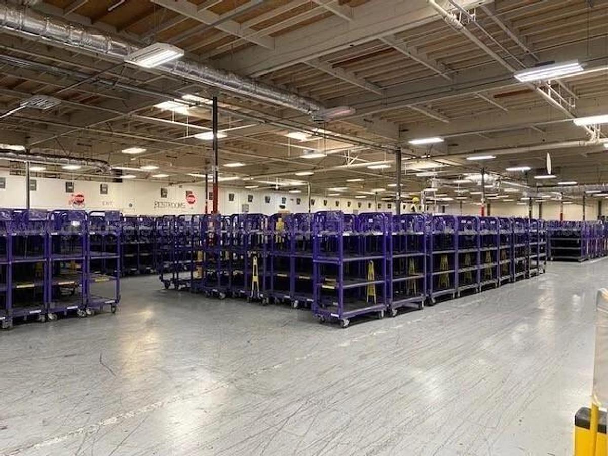 Used 4 shelf HD Industrial Carts on Casters -- San Diego,CA/ Carson City,NV