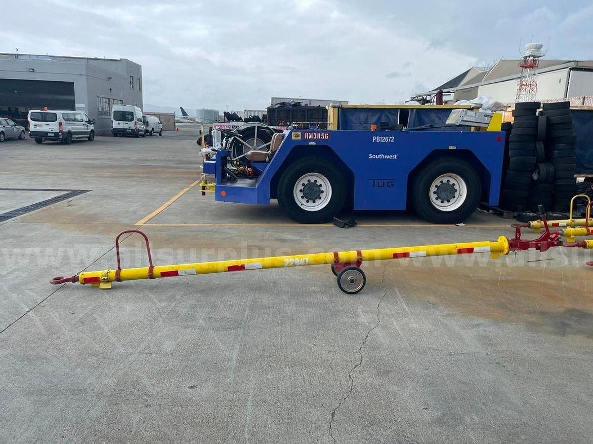 Used Hall AIRBUS BOEING Airplane Towbar TB-9267 Oakland, CA (OAK)