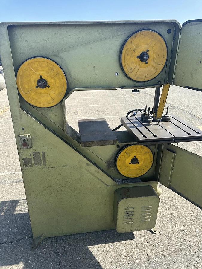 Used Kalamazoo Startrite 30RF vertical band saw -- Fresno, CA