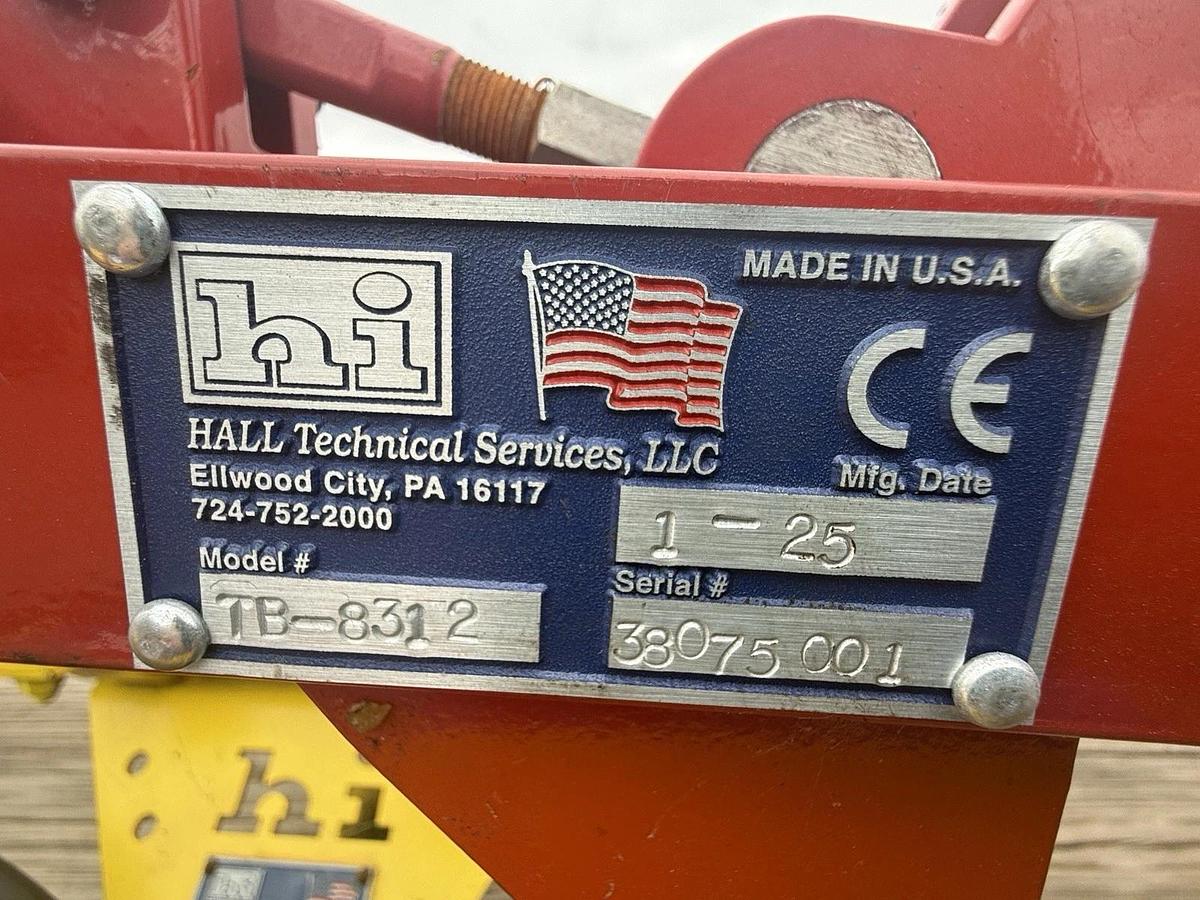 Used Hall AIRBUS BOEING Airplane Towbar TB-9267 Oakland, CA (OAK)