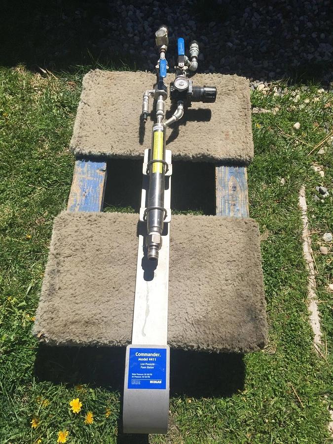 Used Ecolab Commander 4411 Foaming Station with Hose