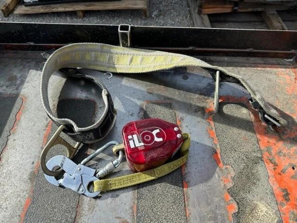 Used Economy Engineering Powered 10'  Man-Lift Platform - Reno, NV