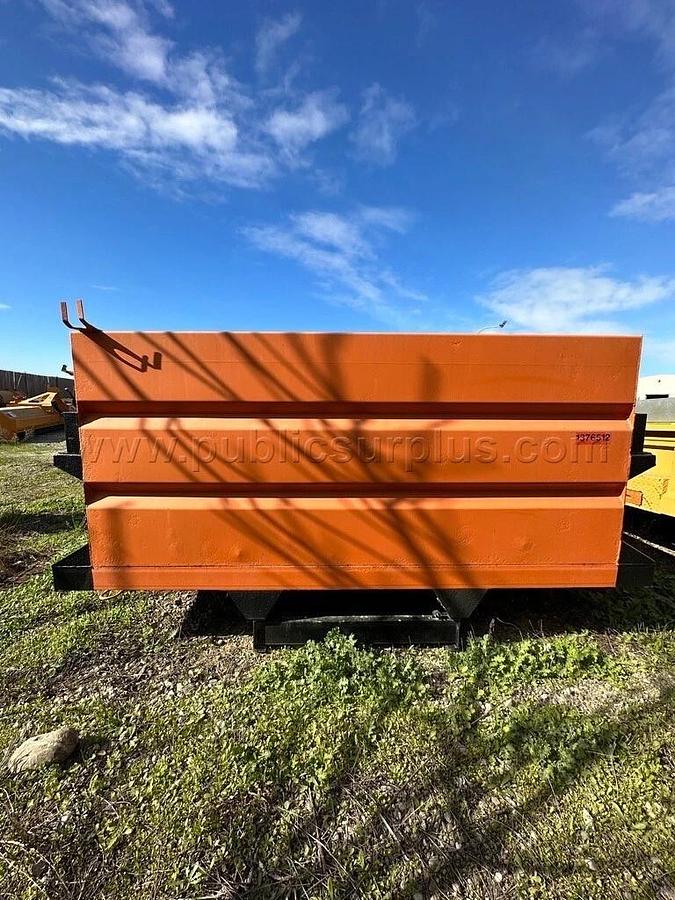 Used Henderson Chief Dump Bed. 8x11" -- Delivery Possible -- Carson City,NV.