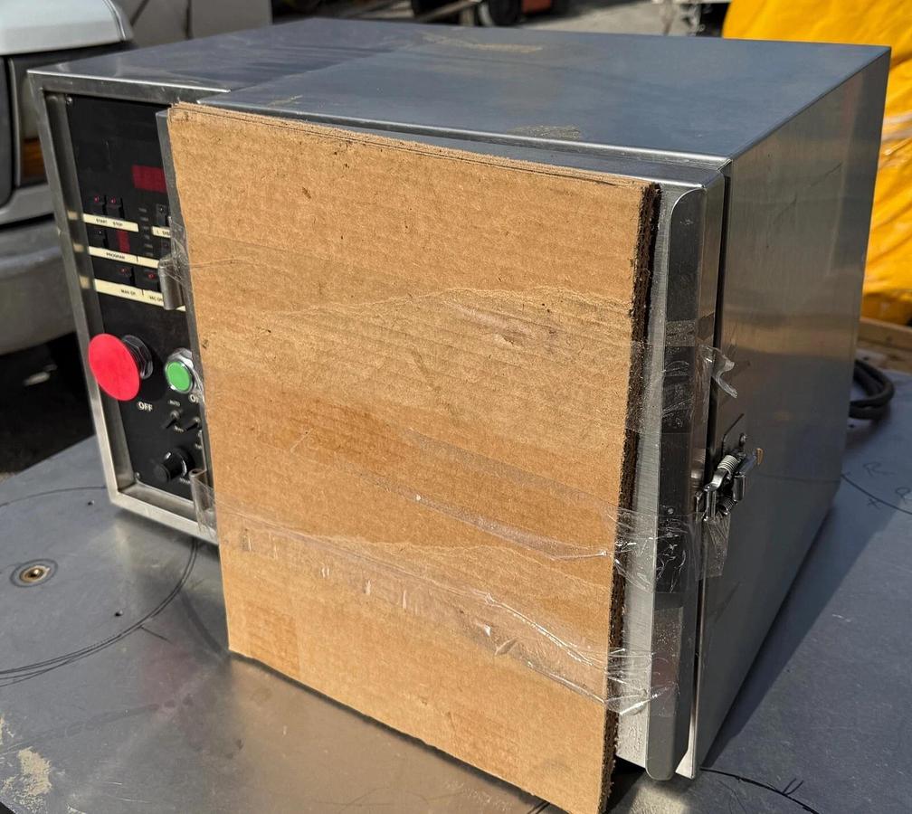 Used March PX-250 Plasma Etch Plasma Asher Plasma in NV USA