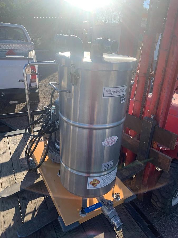 Used Tiger-Vac "CD-IT EX HY-C" HEPA wet/dry OSHA Vacuum for Hazardous Loc. - Reno, NV