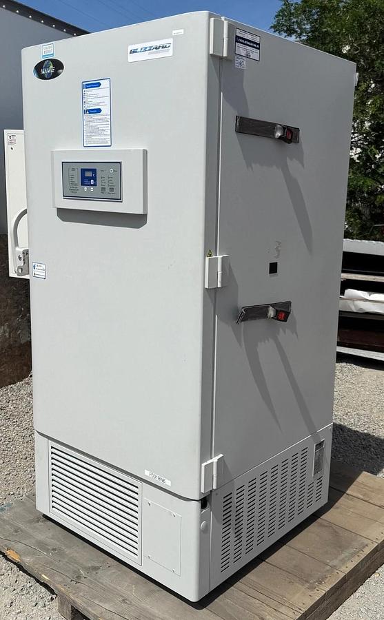 Used NuAire Blizzard -86c Ultra-Low 728 Litre Freezer - Carson City, NV