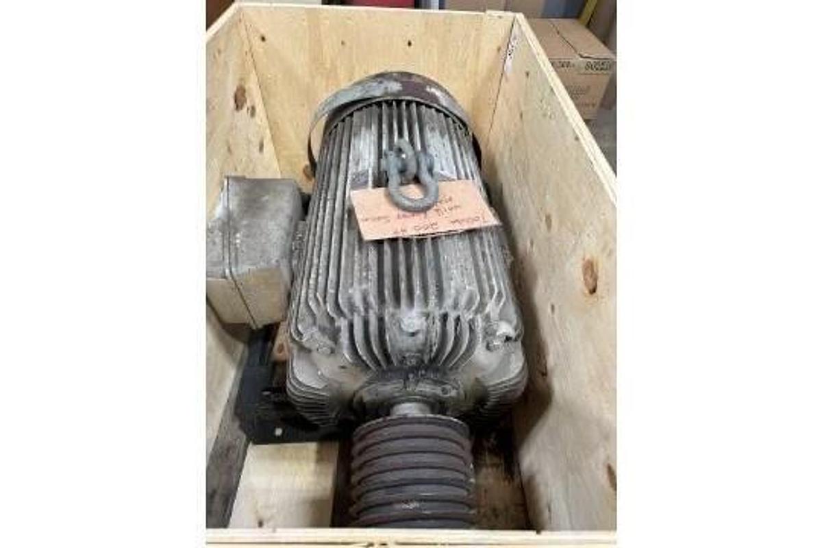 Used 200 HP Toshiba AC Electric Motor 1780 RPM 447TZ Frame TEFCBB 460v -Carson City