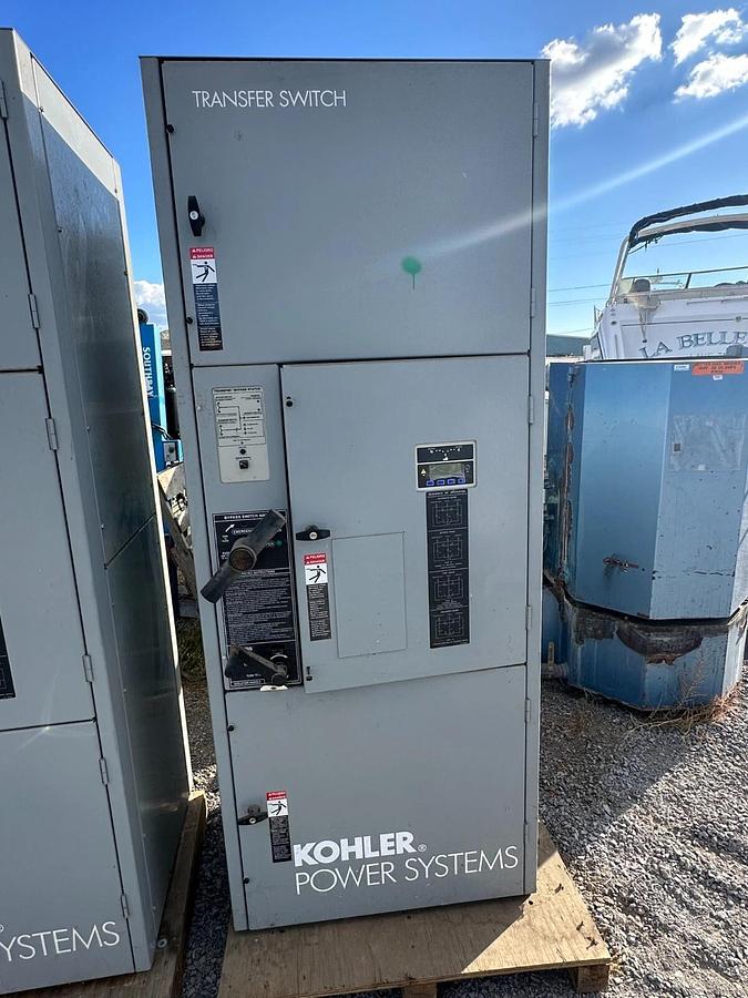 Used KOHLER POWER SYSTEM - 260 Amp Transfer Switch (Model KBP-DMTA-0260B) - Reno, NV