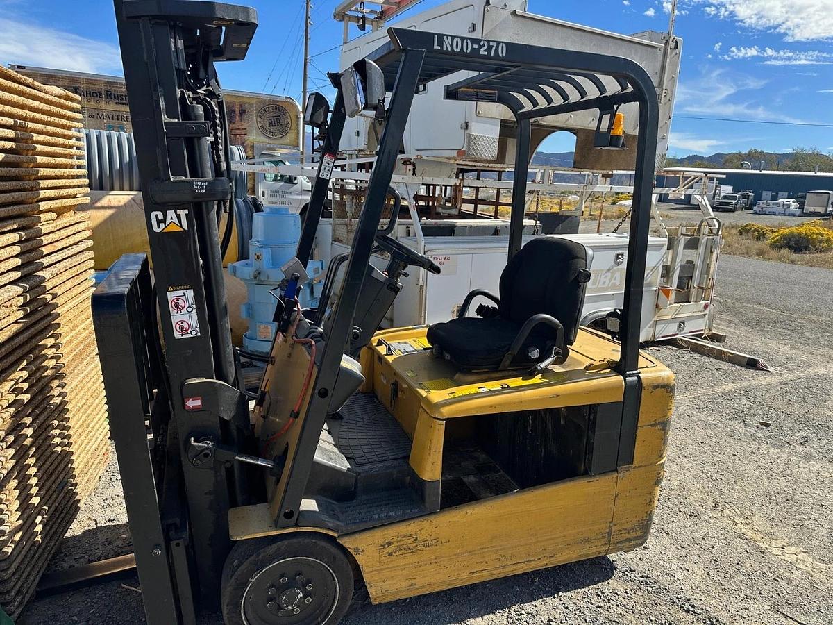 Used Caterpillar EP20KT Electric Forklift w/ Scale + Charger.   Reno,NV