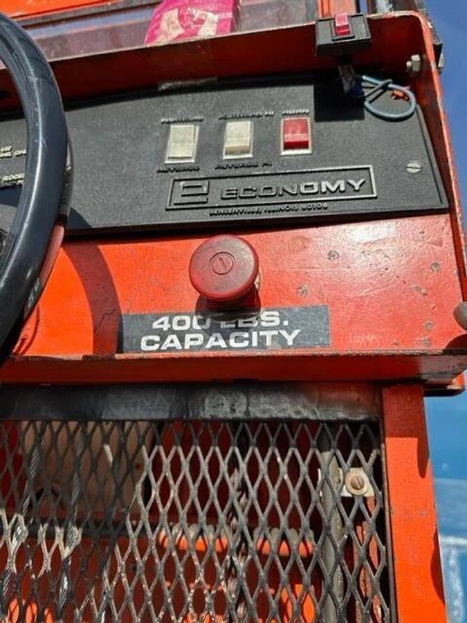 Used Economy Engineering Powered 10'  Man-Lift Platform - Reno, NV