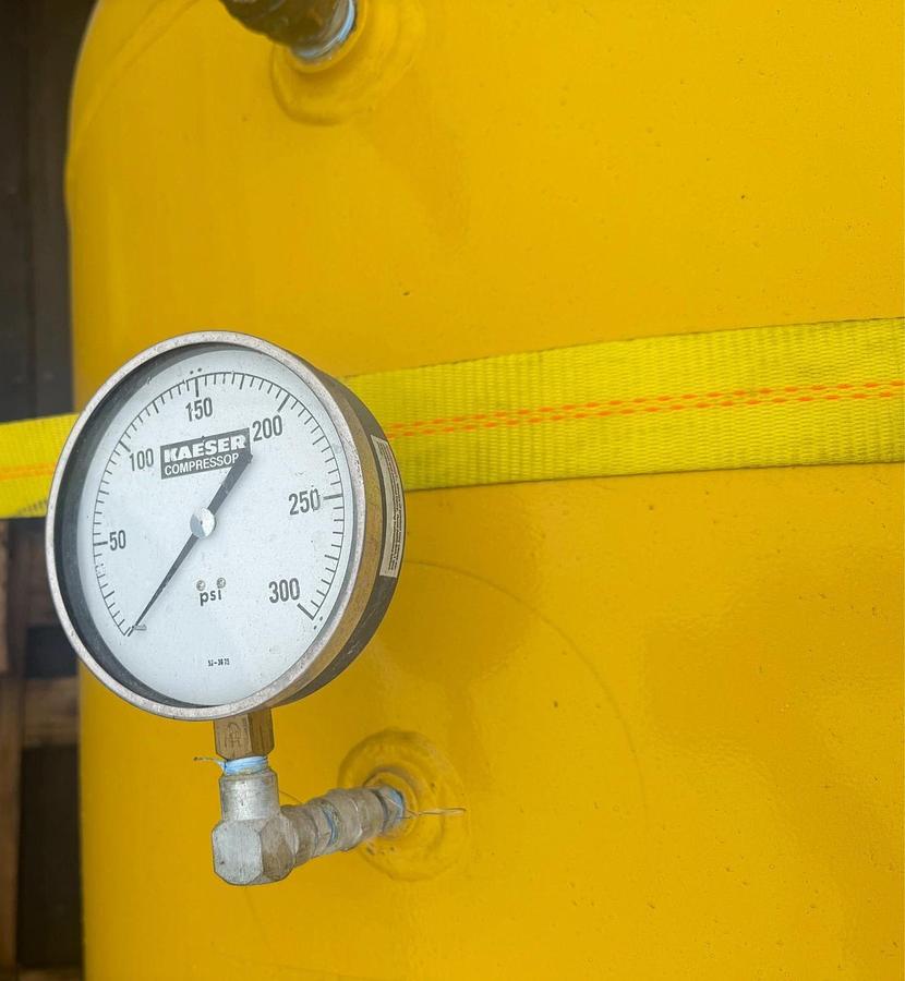 Used Kaeser sk 15 t Air Compressor 100981.0 / Receiver Tank