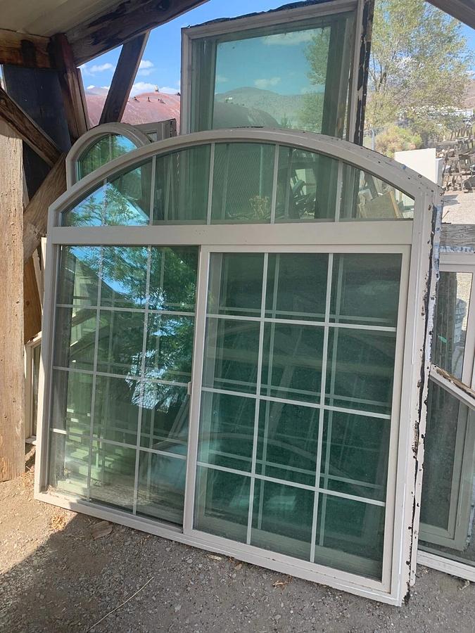 Used 35 Large Andersen Windows/Sliders - Carson City,NV