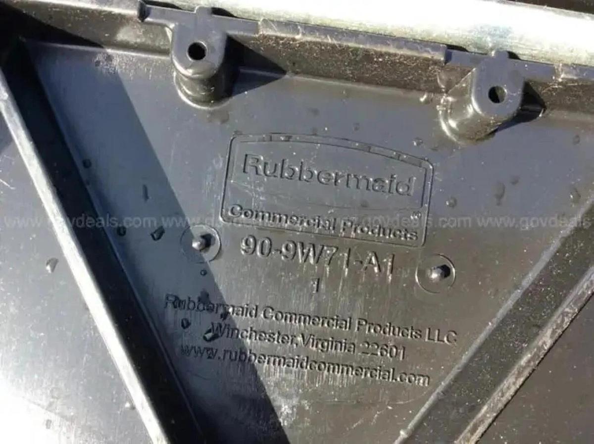 Rubbermain "Mega Brute" Mobile Waste Collectors - Carson City,NV