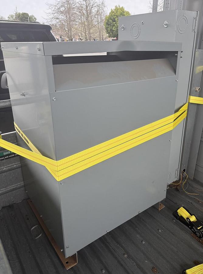 150 kva Federal Pacific 480-208Y/120 Step Down Transformer -NEW- Free Shipping !