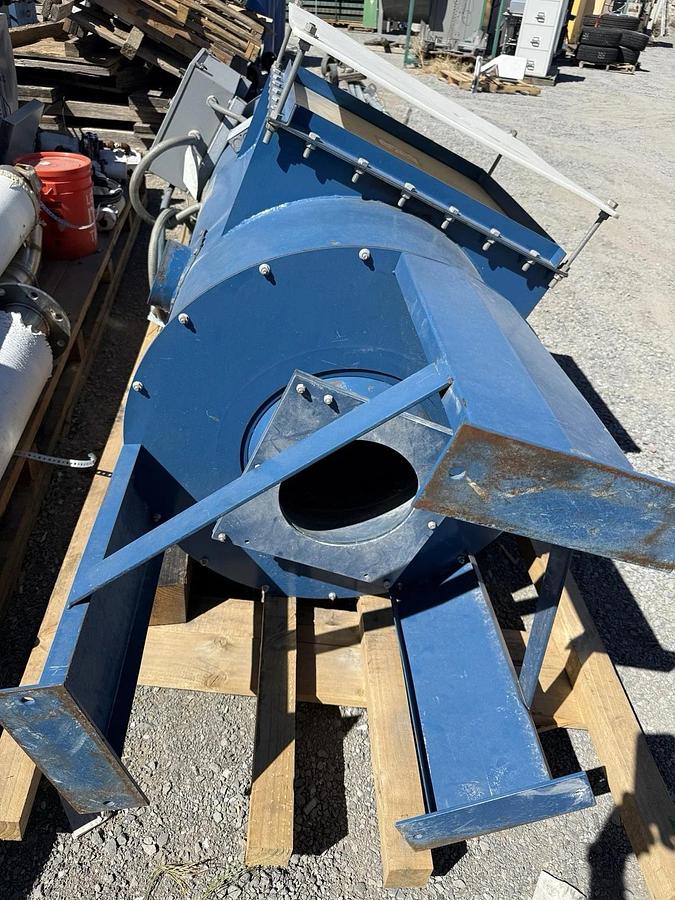 Used DONALDSON Torit Vibra Shake, model RVS-10, 208-230/460V, 3 phase. Carson city, N