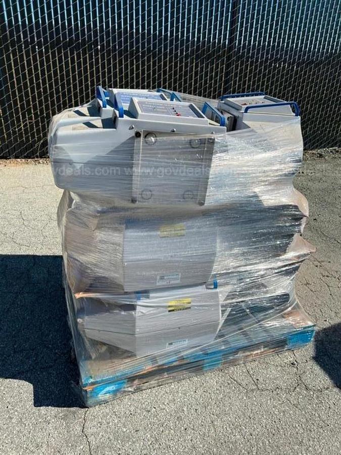Used (12) LAB PRODUCTS INC. ENVIRO GARD B 59016N ENVIRONMENTAL CONTROL SYSTEM BLOWERS