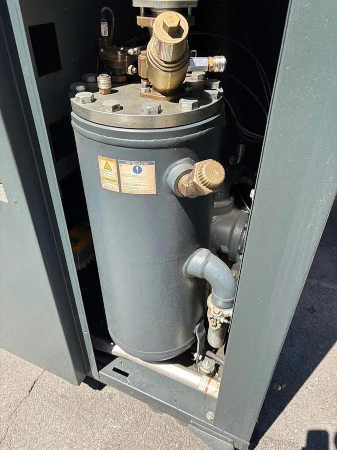 Used 2014 Kaeser 240cfm 50hp air compressor