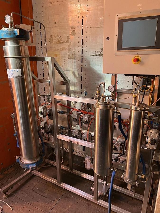 Used Apeks Bambino 2000psi CO₂ Botanical Oil Extraction System w/PDC compressor- NV