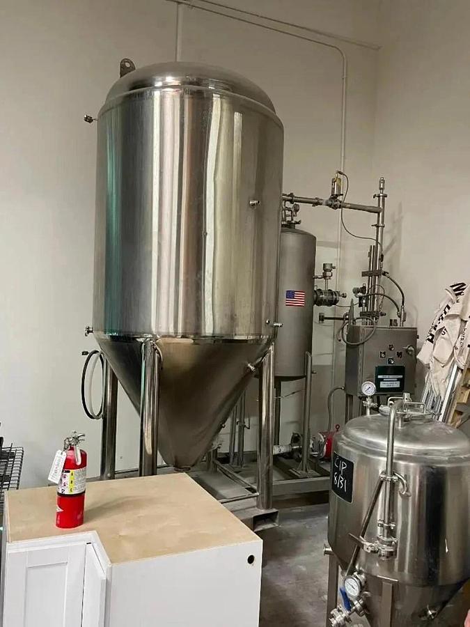Used 15 BBL Stainless Jacketed Fermentation Tank