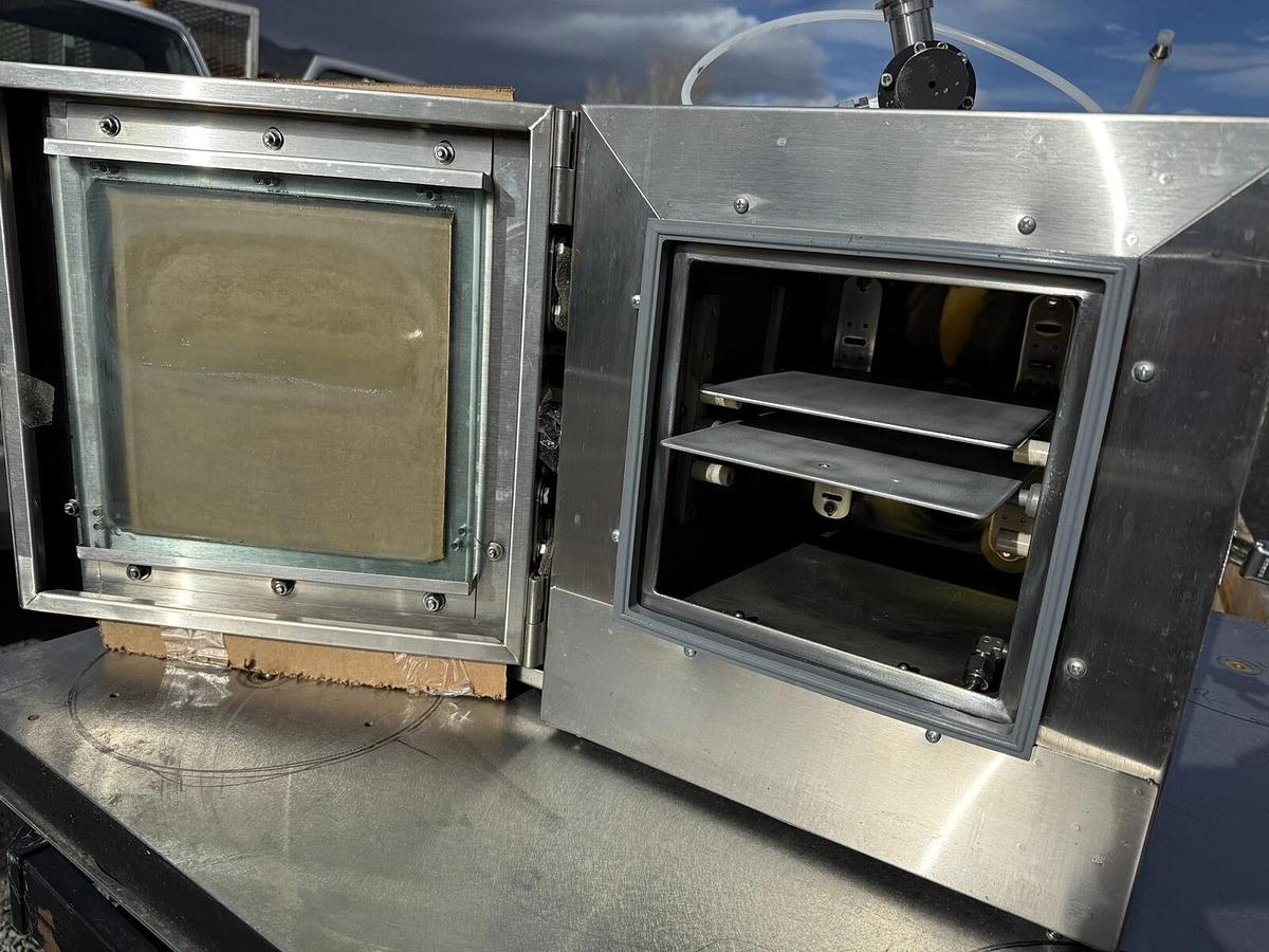 Used March PX-250 Plasma Etch Plasma Asher Plasma in NV USA
