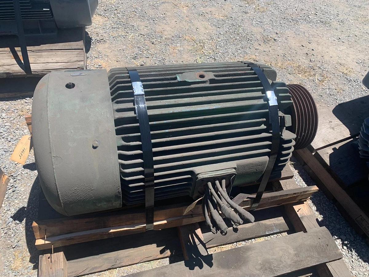 Used Toshiba 100 HP Motor - A1004FGF4A1 -230/460v - 1775 rpm - 441T Frame - TIKK