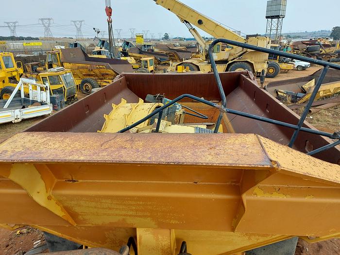 Used CAT 740 Dumper 2002