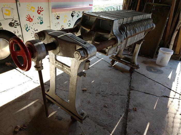 Used SIZE 18 SPERRY FILTER PRESS  (#9692)