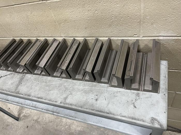 Used SCHRODER CNC FOLDER WITH TOOLCHANGER