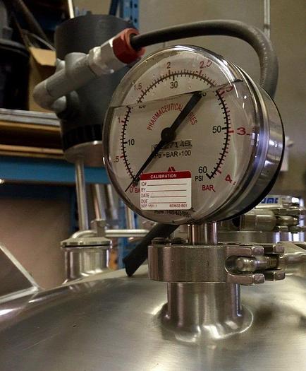 Used 40 GALLON (150 LITER) T & C REACTOR – S/S – 30 PSI/FV – 50 PSI JACKET