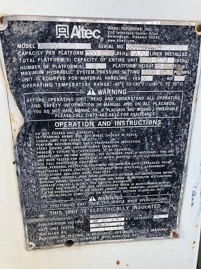 Used 2003 IHC Altec AM 855 Bucket Truck
