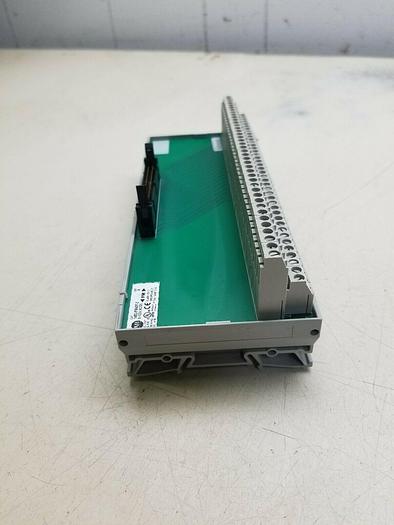 Used Allen Bradley Interface Module 1492-IFM40F-2 Ser A