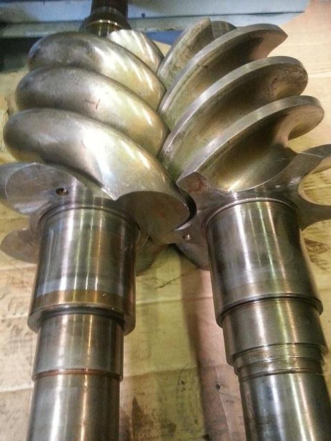 Gebraucht Gebrauchte Grasso S3-900 Schraubenkompressor