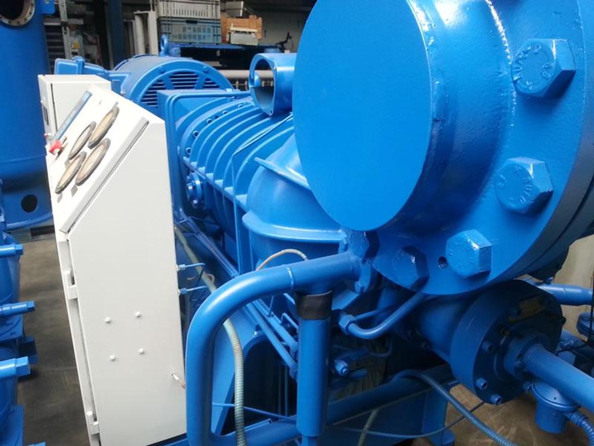 Gebruikt Used STAL S75 Screw Compressor