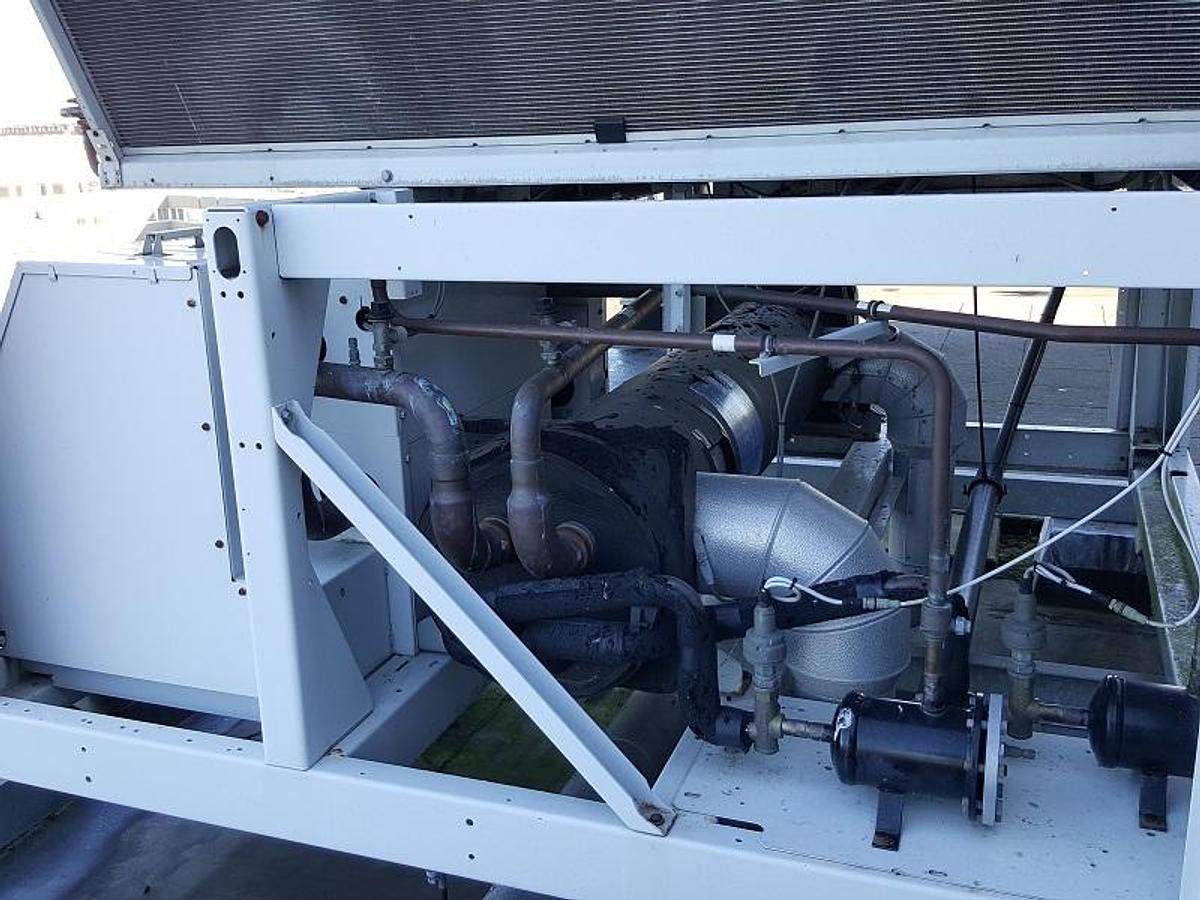 Used Used Carrier 30RB Air Cooled Chiller