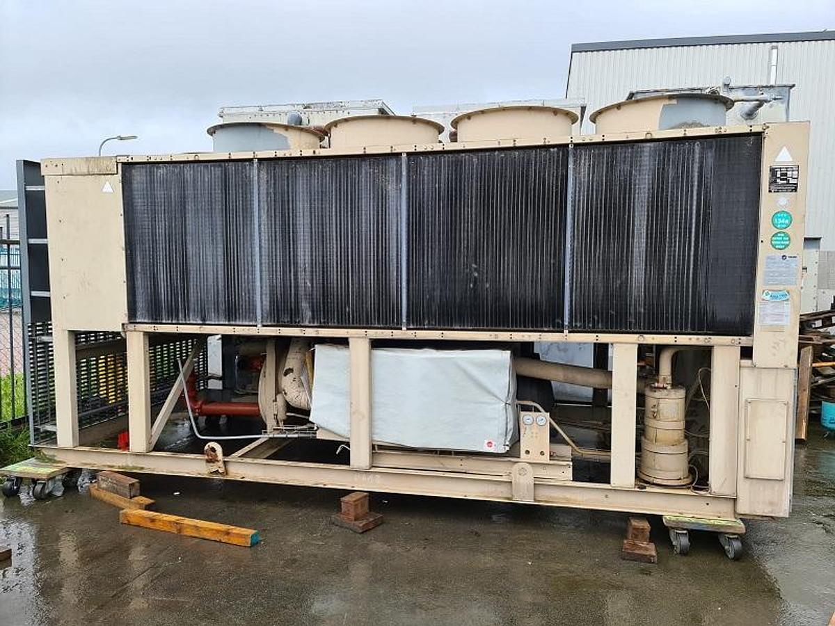 Gebruikt Used Trane RTAC140 Air Cooled Chiller