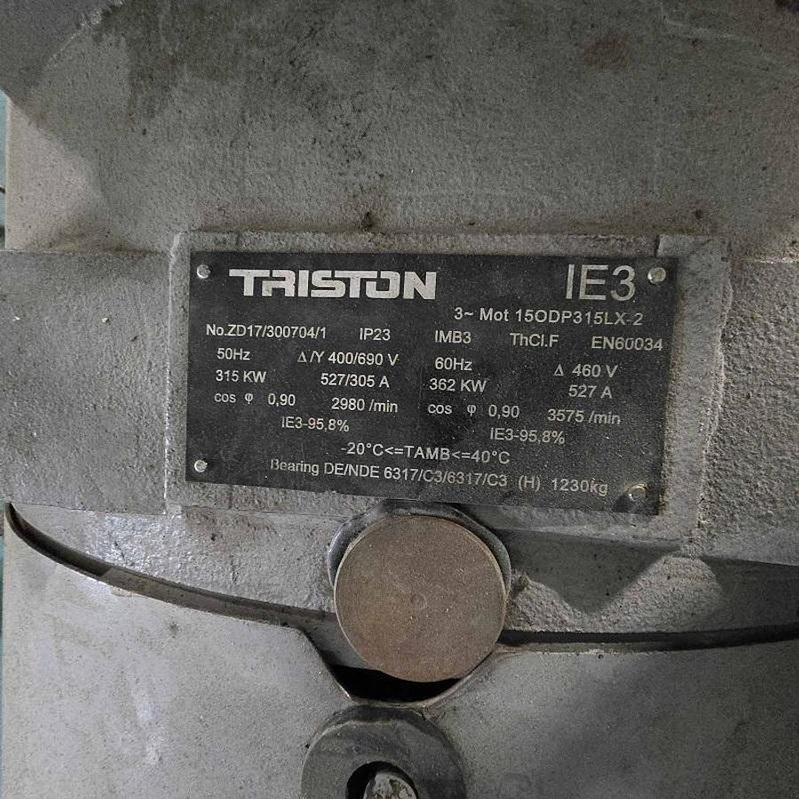 Gebruikt Used STAL S85 Screw Compressor