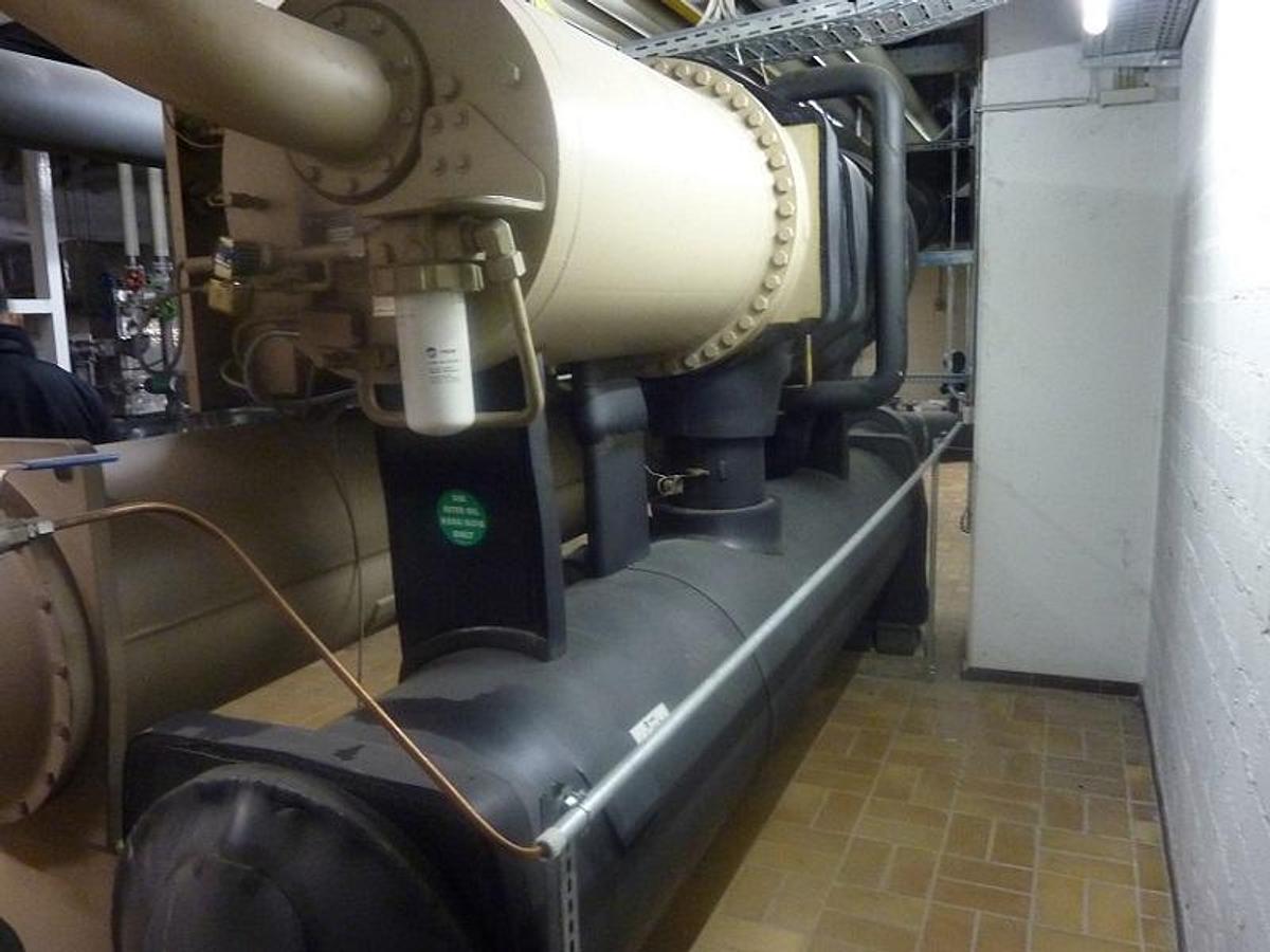 Used Used Trane ERTHA Water Cooled Chiller