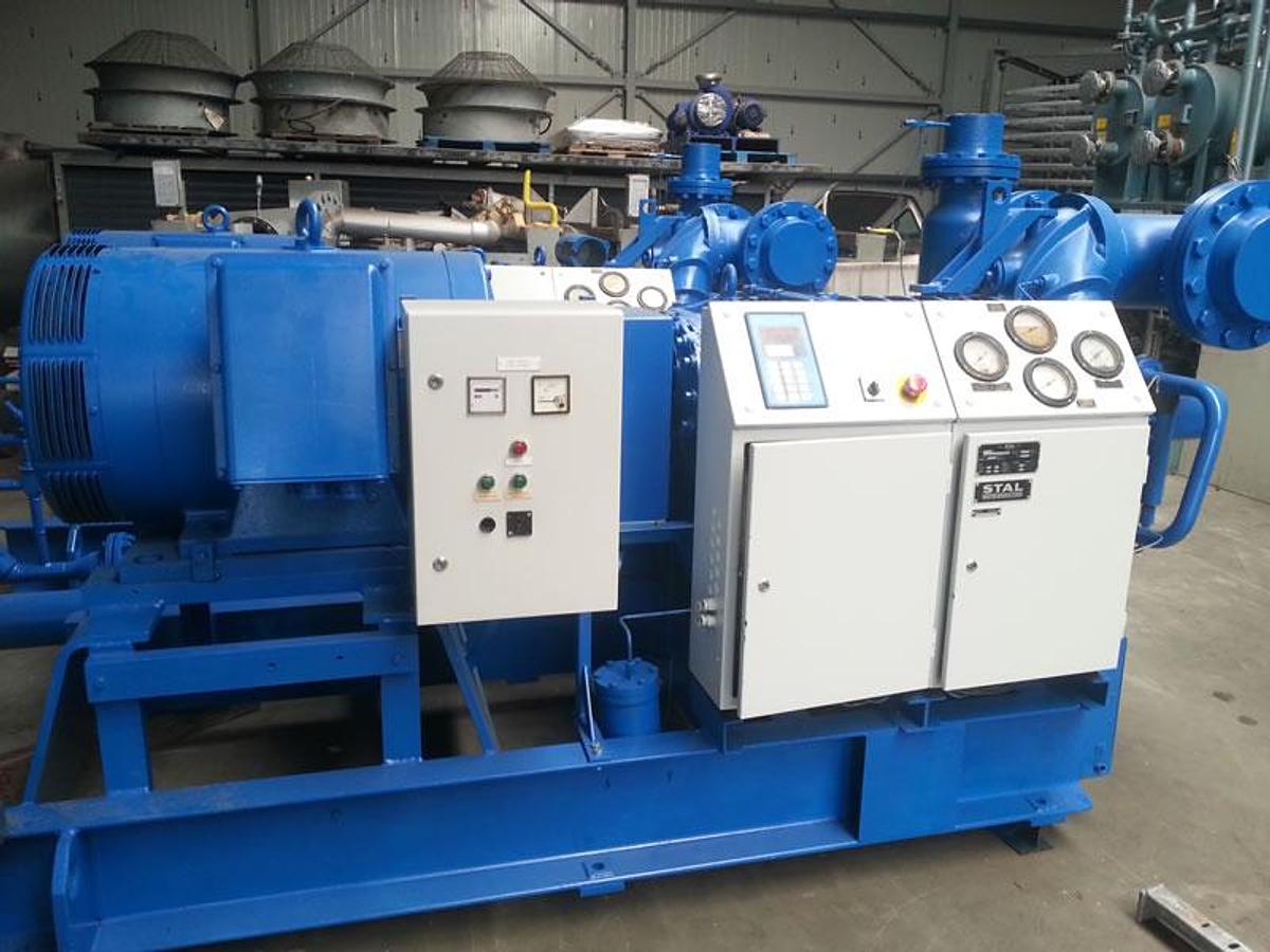 Gebruikt Used STAL S75 Screw Compressor