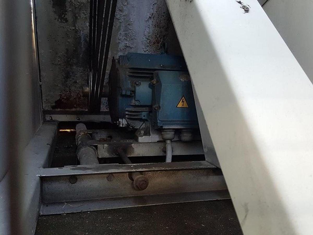 Used Used Baltimore VXCN550 Evaporative Condenser