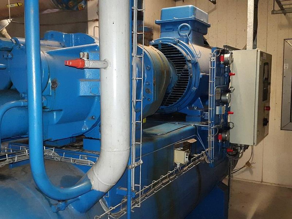 Used Used HOWDEN XRV204-193 Screw Compressor