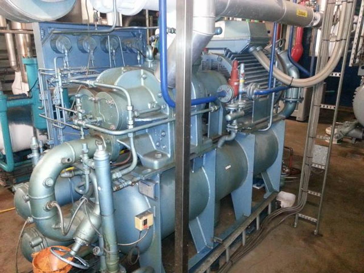 Gebruikt Used GRASSO S3-900 Screw Compressor