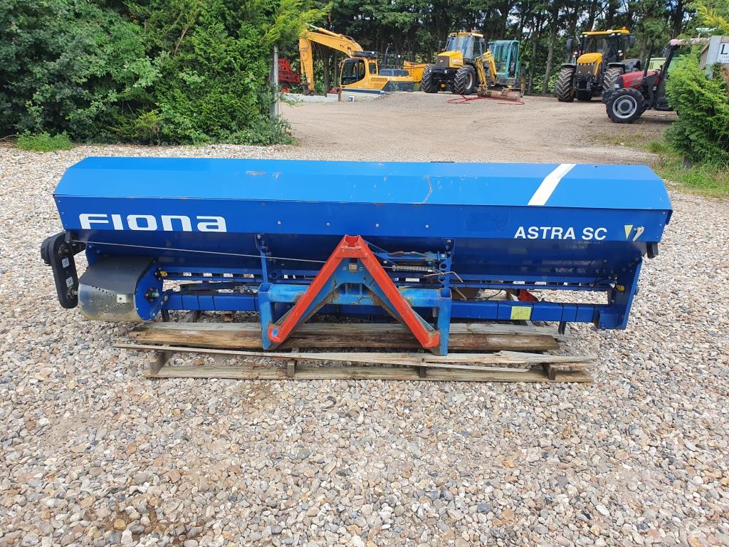 Used Fiona Astra SC Seed Drill