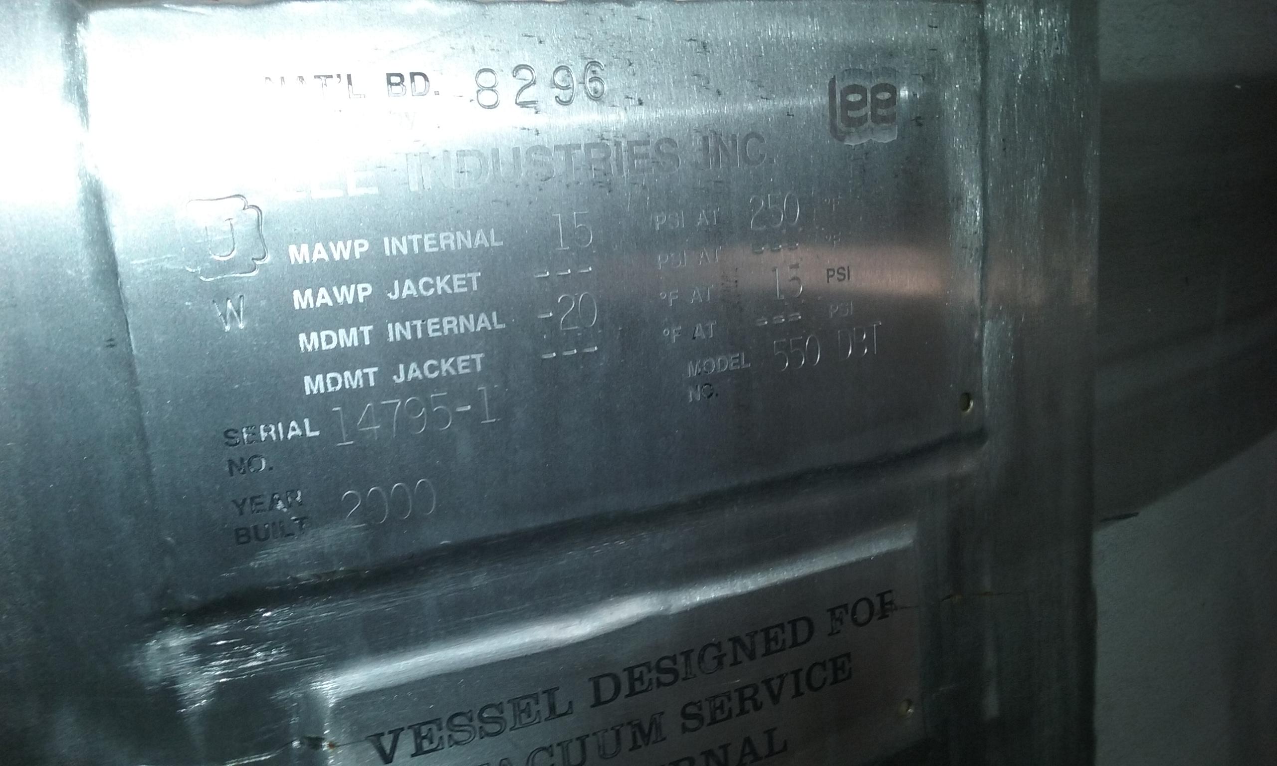 Used 550 GALLON VACUUM TANK