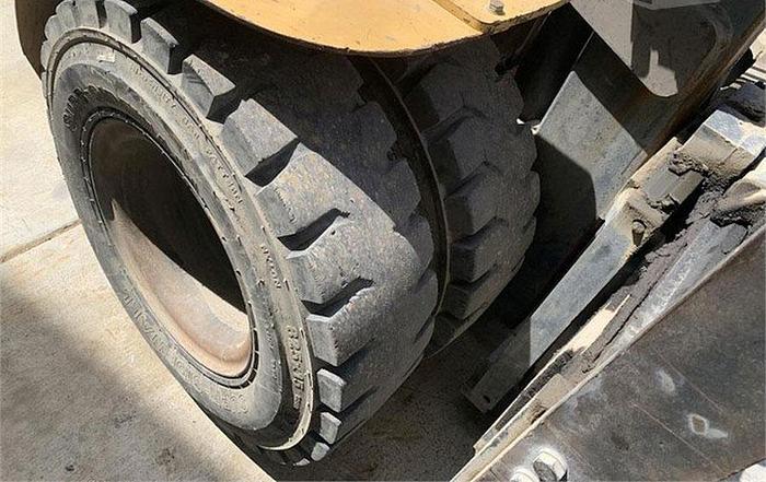 Used Forklift Truck, Caterpillar, DP50K (Used)