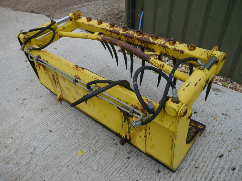 Used Stoll Muck Grab